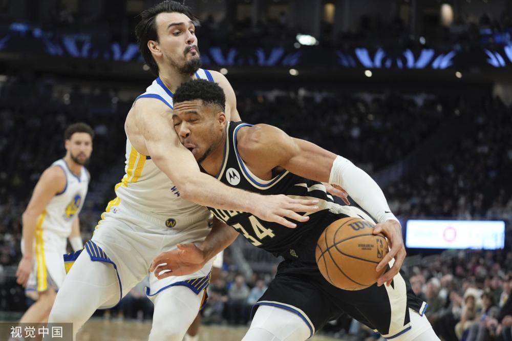 他对球员态 他对球员态