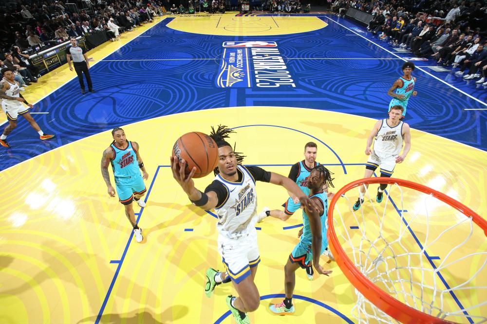 强吻丑闻 强吻丑闻